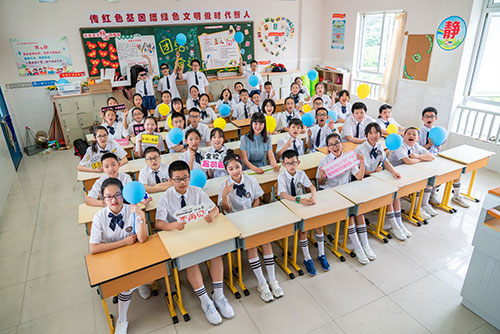 六合小学生毕业季集体照拍摄